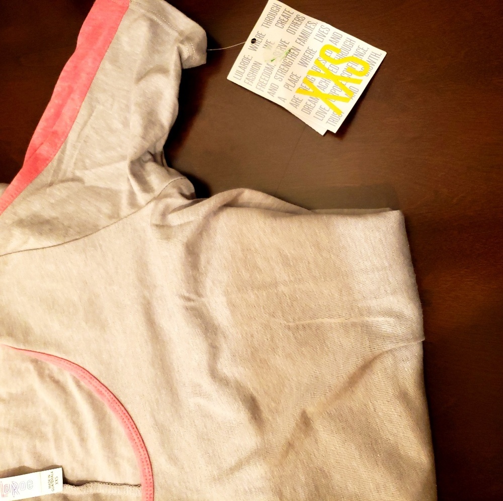 Lularoe perfect tee